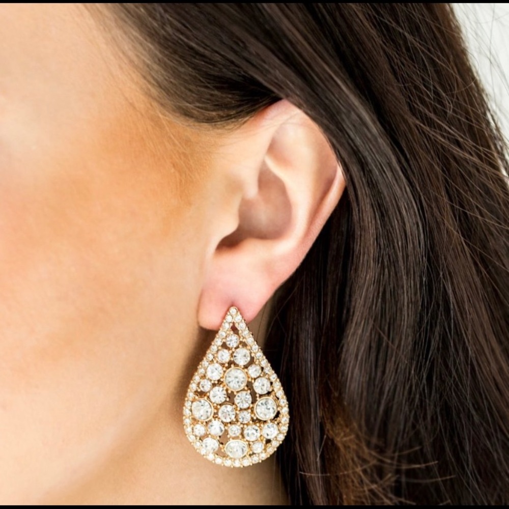 REIGN-Storm Gold Post Earrings